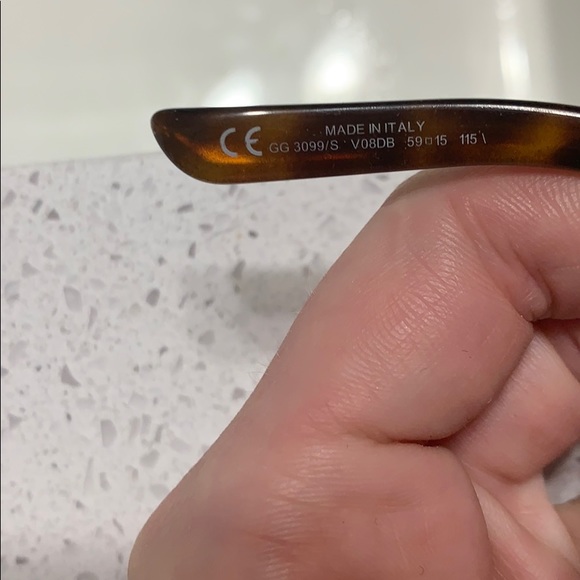 Gucci sunglasses - Picture 4 of 7